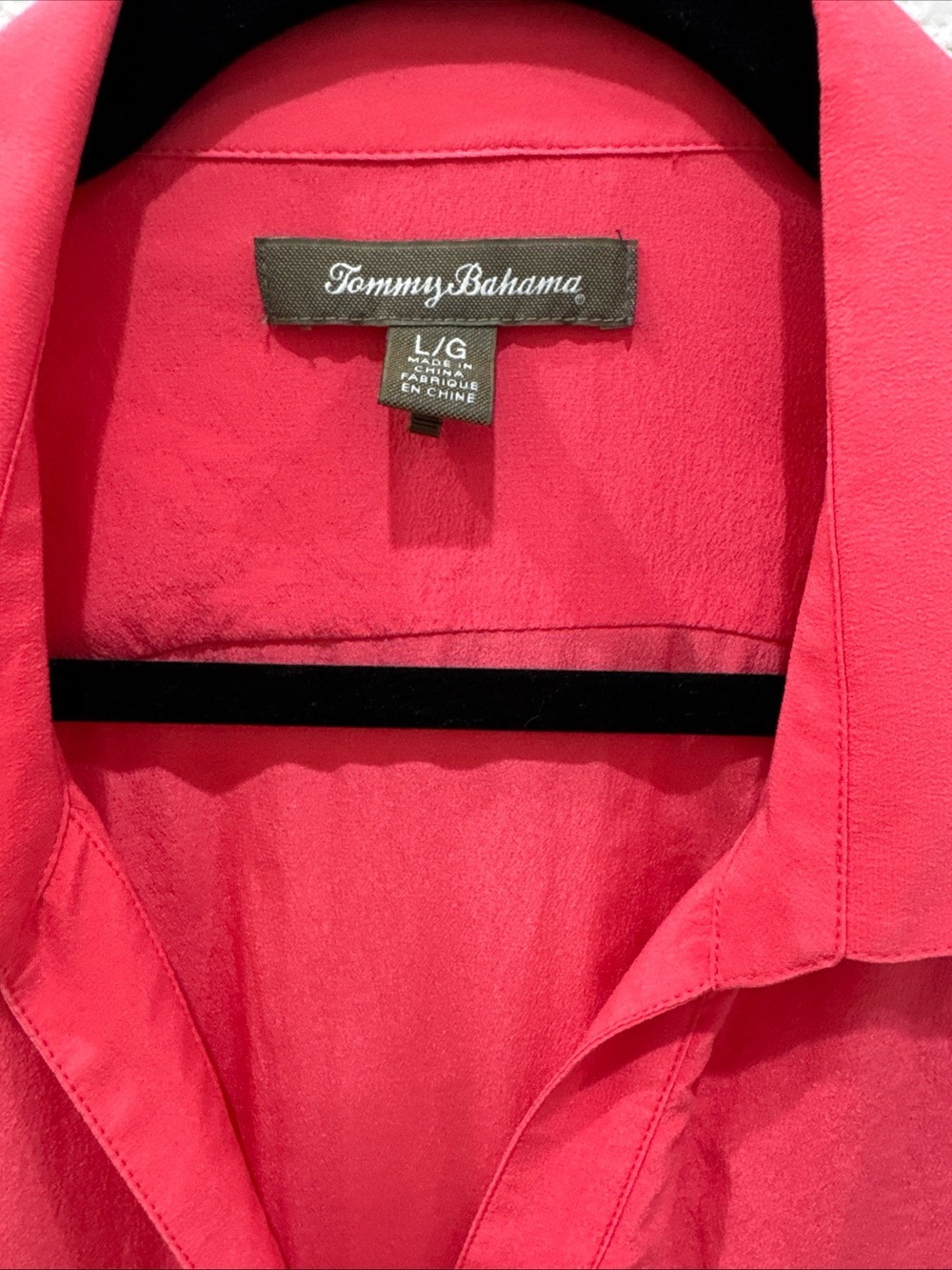 TOMMY BAHAMA Red 100% Silk Button Up Blouse Long Roll Tab Sleeves V-Neck Women L - Picture 3 of 8